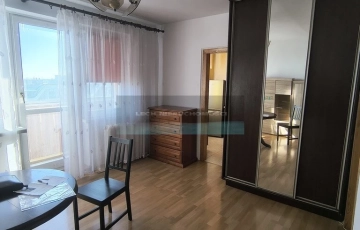 Zdjęcie główne ogłoszenia Kawalerka z dużym balkonem w Legionowie