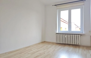 Zdjęcie główne ogłoszenia Gołonóg | Piwnica | Dobrze Skomunikowane | Jasne |