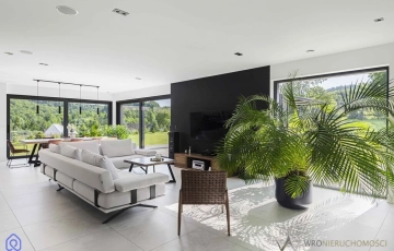 Zdjęcie główne ogłoszenia Nowoczesny, pełen prywatności | Bez PCC | Jaskulin