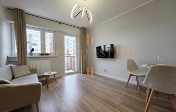 Zdjęcie główne ogłoszenia DWUPOKOJOWA KAWALERKA | PO REMONCIE | BALKON