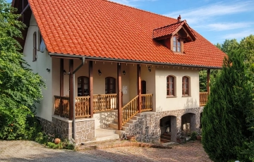 Zdjęcie główne ogłoszenia Piekny duzy dom z duzą działką (54ar)