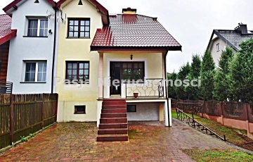 Zdjęcie główne ogłoszenia Wygodny dom dla rodziny w Płocku oś. Góry