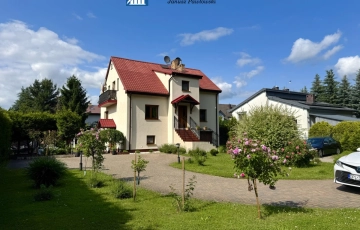 Zdjęcie główne ogłoszenia Na sprzedaż: Dom z dwoma niezależnymi mieszkaniami