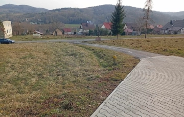 Zdjęcie główne ogłoszenia Działka budowlana w pełni uzbrojona