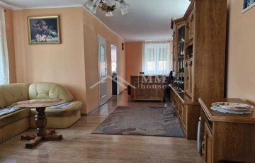 Zdjęcie główne ogłoszenia Budynek mieszkalno-usługowy z potencjałem .