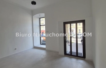 Zdjęcie główne ogłoszenia Wynajmę lokal w Centrum z witrynami