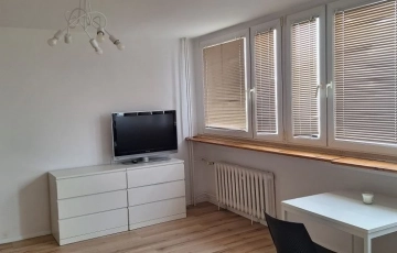 Zdjęcie główne ogłoszenia 1pok, 30met, okolice Kamiennej WINDA (Wrocław)
