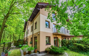 Zdjęcie główne ogłoszenia SEGMENT W ZIELONEJ CZĘŚCI BIELAN