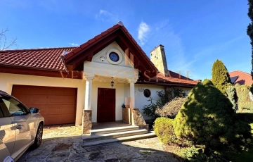 Zdjęcie główne ogłoszenia Dom 230 m² z pięknym ogrodem- umeblowany