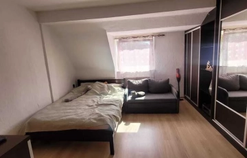 Zdjęcie główne ogłoszenia Mieszkanie z ogródkiem/dobry dojazd WSSE