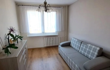 Zdjęcie główne ogłoszenia Mieszkanie trzypokojowe z balkonem w bloku z windą