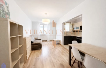 Zdjęcie główne ogłoszenia Komfortowa kawalerka | garaż | Metro Wilanowska