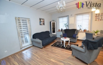 Zdjęcie główne ogłoszenia Trzypokojowe mieszkanie z balkonem, ogródek !