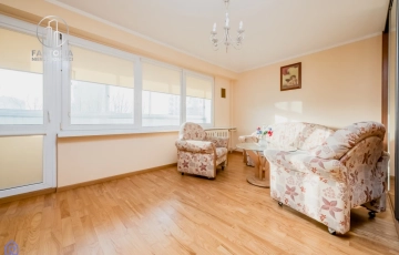 Zdjęcie główne ogłoszenia Trzy oddzielne pokoje, 60 m2, z dużym balkonem