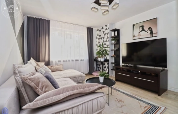 Zdjęcie główne ogłoszenia Trzypokojowe mieszkanie po remoncie - Sławinek