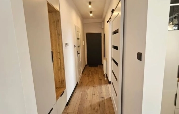 Zdjęcie główne ogłoszenia Mieszkanie z dużym ogrodem po generalnym remoncie