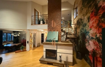 Zdjęcie główne ogłoszenia Dom jednorodzinny z 4 sypialniami 256m2