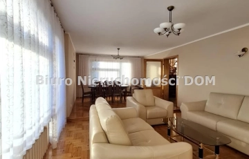 Zdjęcie główne ogłoszenia Dom piętrowy do zamieszkania Woźniki