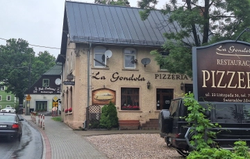 Zdjęcie główne ogłoszenia Lokal (29met) ul. 11 Listopada PO REMONCIE (Świeradów-Zdrój)