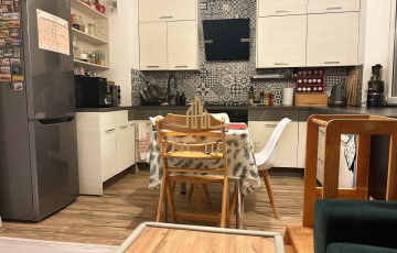 Zdjęcie główne ogłoszenia Trzypokojowe widok na morze Loggia Piwnica.