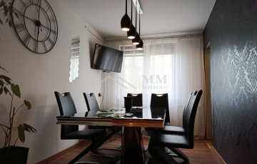 Zdjęcie główne ogłoszenia Mieszkanie na parterze z ogrodem i garażem .