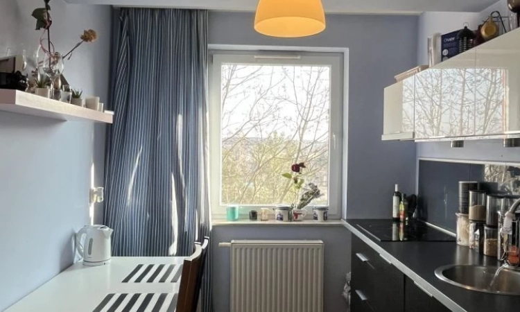 2pok, 38met, Okolice Spiżowej BALKON/WINDA/2008 (Wrocław) | Zdjęcie główne