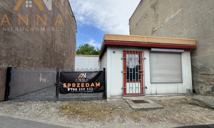 607m² działka + pawilon w centrum Pakości | Zdjęcie główne