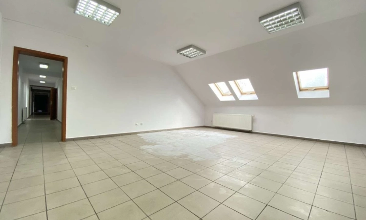 Biura na wynajem. Świetna lokalizacja przy Rynku w | Zdjęcie główne