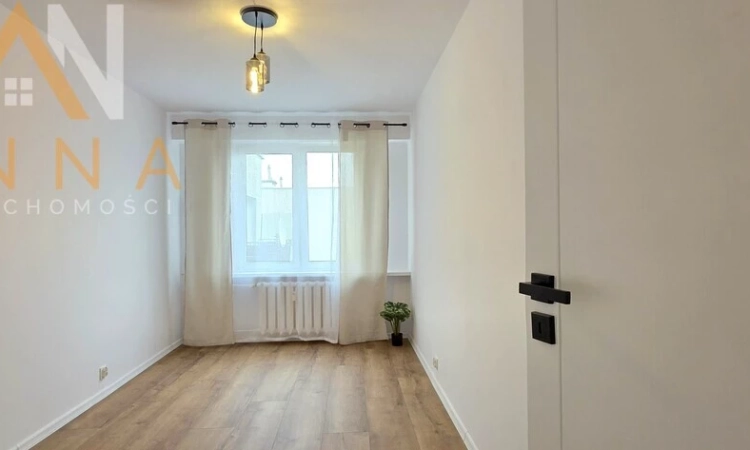 Mieszkanie na 1. piętrze, po remoncie, Piastowskie | Zdjęcie główne