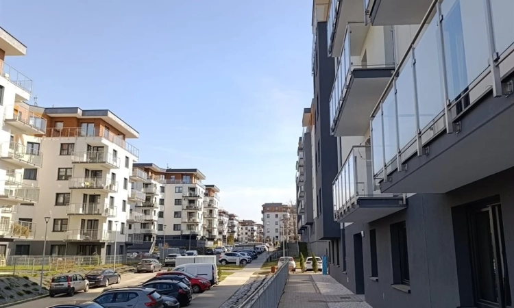 Apartament z tarasem i garderobą os.Radosne | Zdjęcie główne