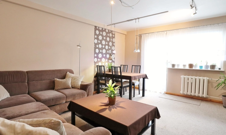 3-pokojowe mieszkanie w Lesznie na osiedlu Przylesie | Zdjęcie główne