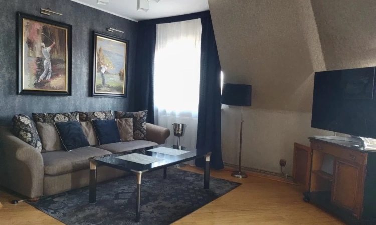 3pok 80m, Okolice Placu Grunwaldzkiego LUX/PIWNICA (Wrocław) | Zdjęcie główne