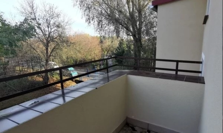 1pok, 35met, Okolice Topolowej BALKON/PIWNICA (Wrocław) | Zdjęcie główne