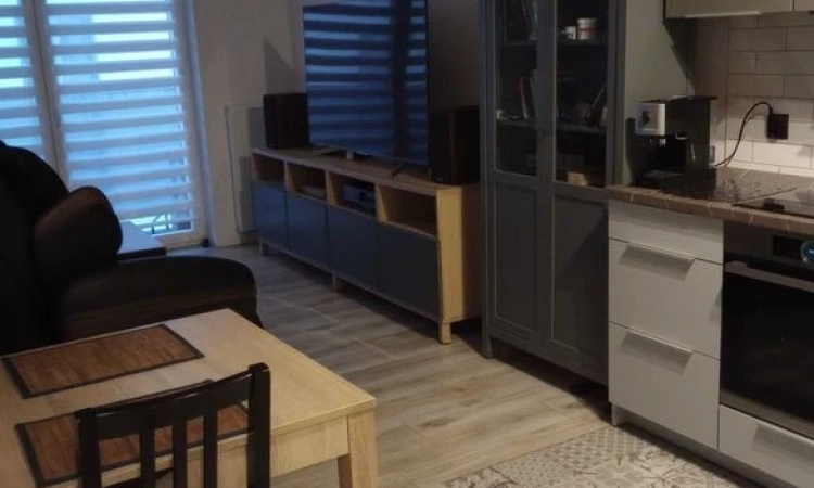 2pok, 44met, Okolice Redyckiej BALKON/WINDA/2017 (Wrocław) | Zdjęcie główne