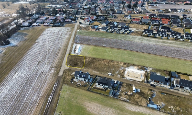 Działka z warunkami zabudowy w doskonałej lokalizacji! | Zdjęcie główne