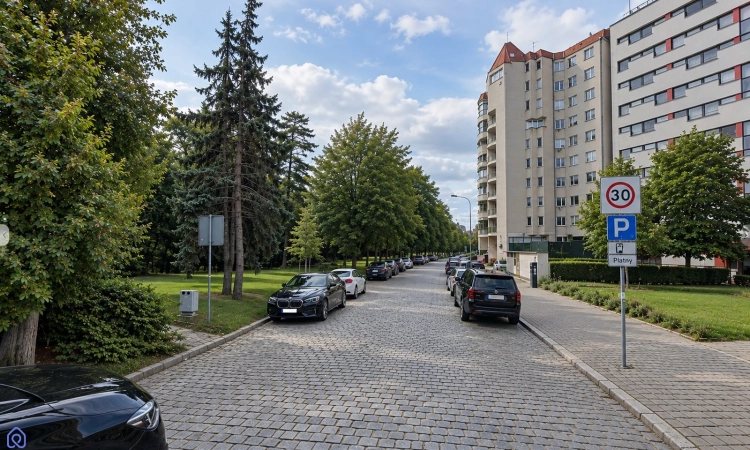 1pok, 14met, Plac Grunwaldzki TARAS/WINDA/2014 (Wrocław) | Zdjęcie główne