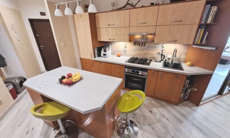 Przytulne mieszkanie w kamienicy | 4 pokoje | Zdjęcie główne