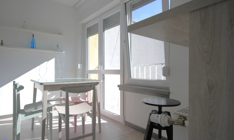 1pok, 25met, Okolice Wita Stwosza PARKING (Wrocław) | Zdjęcie główne