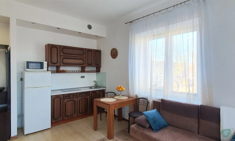 Dwu - pokojowe do wynajęcia w kamienicy. | Zdjęcie główne