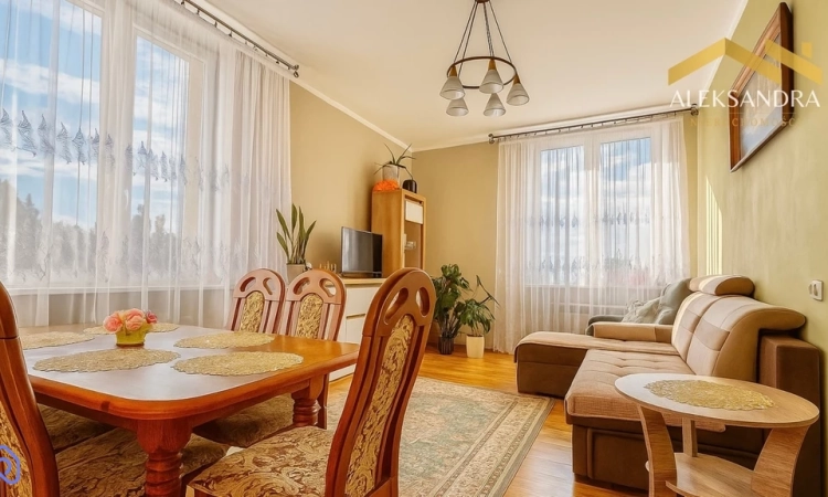 Przytulne 4-pokojowe mieszkanie z widokiem na las | Zdjęcie główne