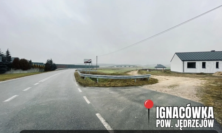 WZ | Media | Prostokąt | Płaska | Droga utwardzona | Zdjęcie główne