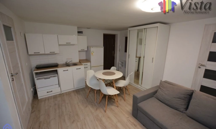 Kawalerka z sypialnią i garderobą | Zdjęcie główne