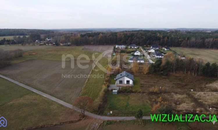Blisko innych zabudowań a z drugiej strony las | Zdjęcie główne