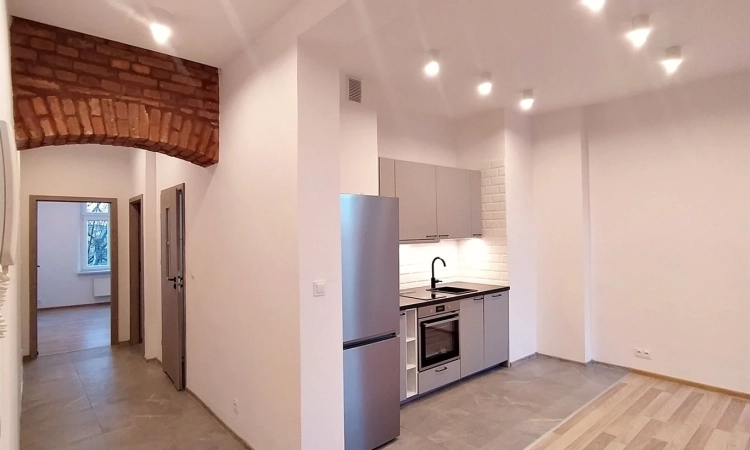 Mieszkanie z miejscem parkingowym ŚRÓDMIEŚCIE | Zdjęcie główne