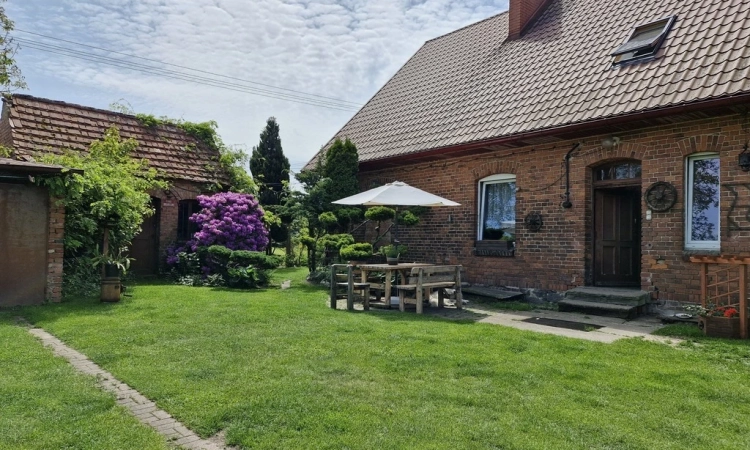 Liszkowo, mieszkanie  z ogrodem, garażem w domu. | Zdjęcie główne