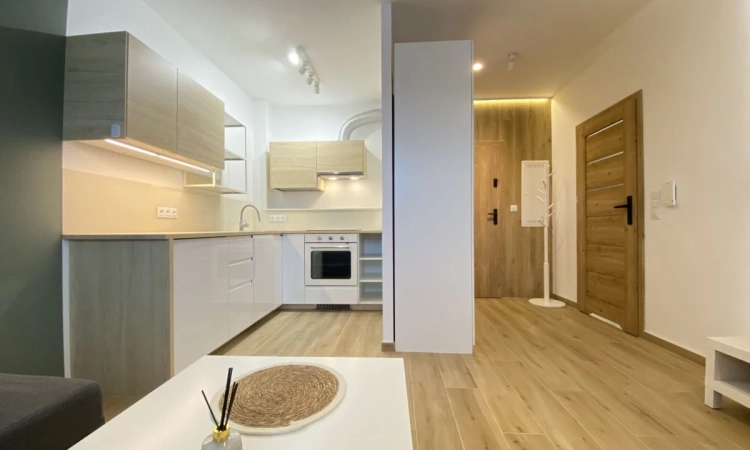 | Oddzielna sypialnia | Balkon 6m | Klimatyzacja | | Zdjęcie główne