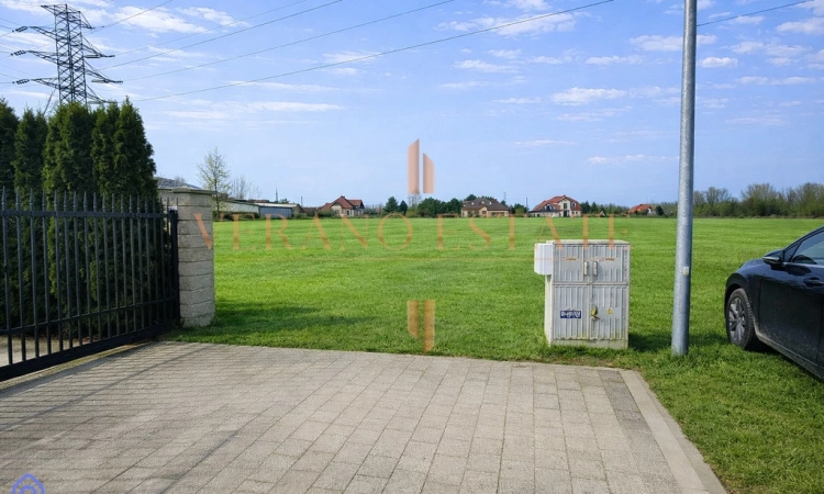 DZIAŁKA BUDOWLANA | MPZP | 1776M2 | UL. KRĘTA | Zdjęcie główne