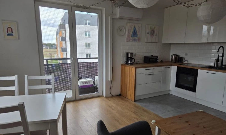 4pok, 79met, Okolice Laurowej BALKON / PIWNICA / WINDA / 2021 (Wrocław) | Zdjęcie główne