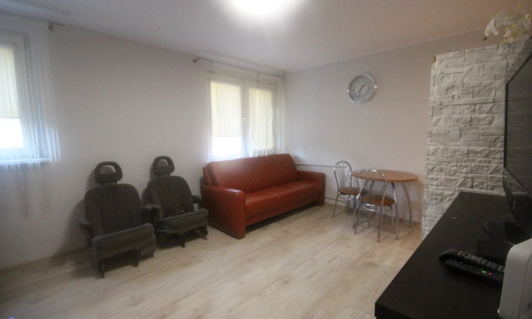 1pok, 25met, okolice Placu Jana Pawła II PIWNICA/WINDA (Wrocław) | Zdjęcie główne