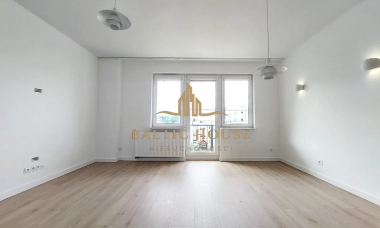 3 Pokoje Po remoncie Balkon Piwnica Gdynia Dąbrowa | Zdjęcie główne